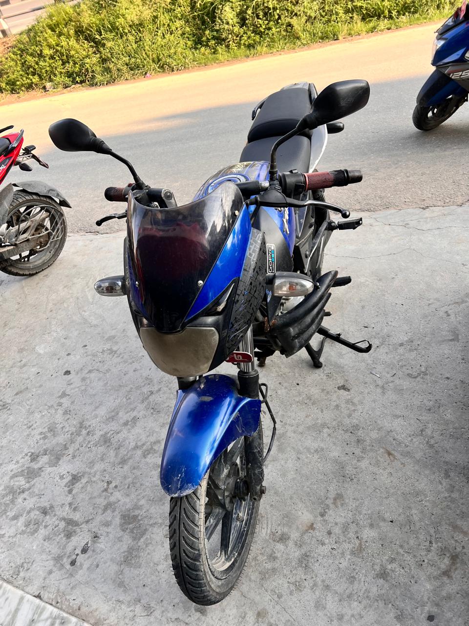 Bajaj pulsar bike