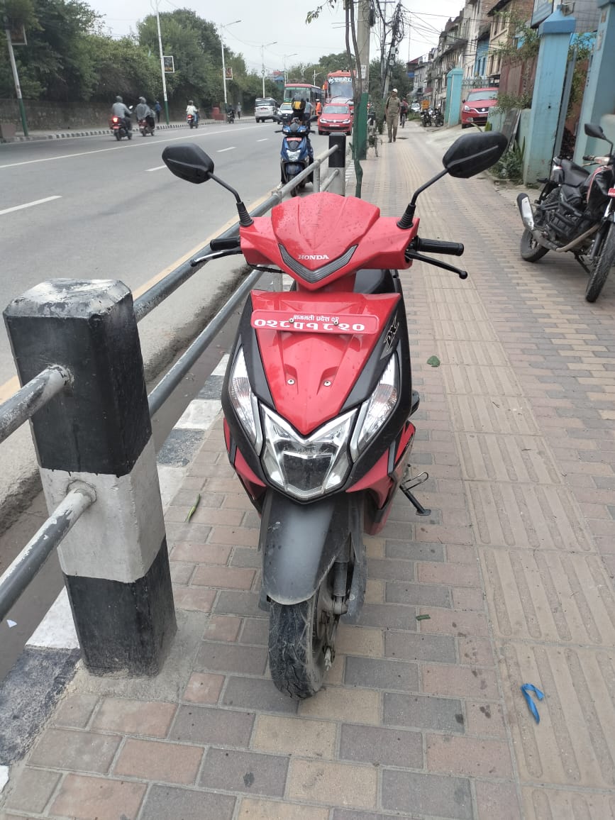 Honda Dio scooter